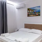 Marilenas Garden 아파트