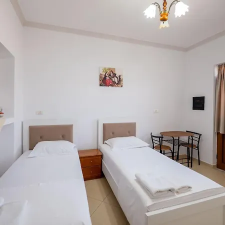 Appartamento Marilenas Garden Ksamil