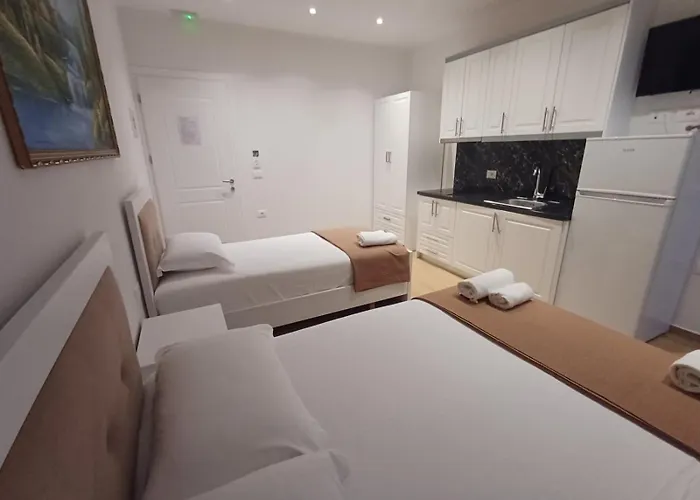 Marilenas Garden Apartment Ksamil