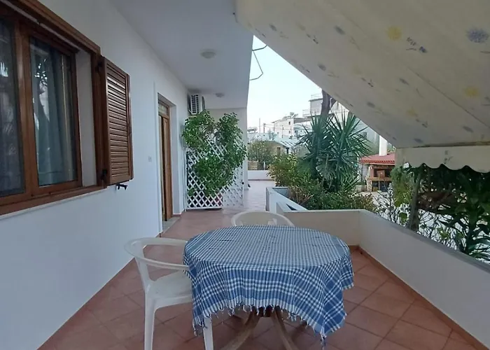 Apartment Marilenas Garden Ksamil