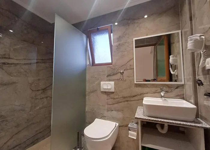 Marilenas Garden Apartment Ksamil